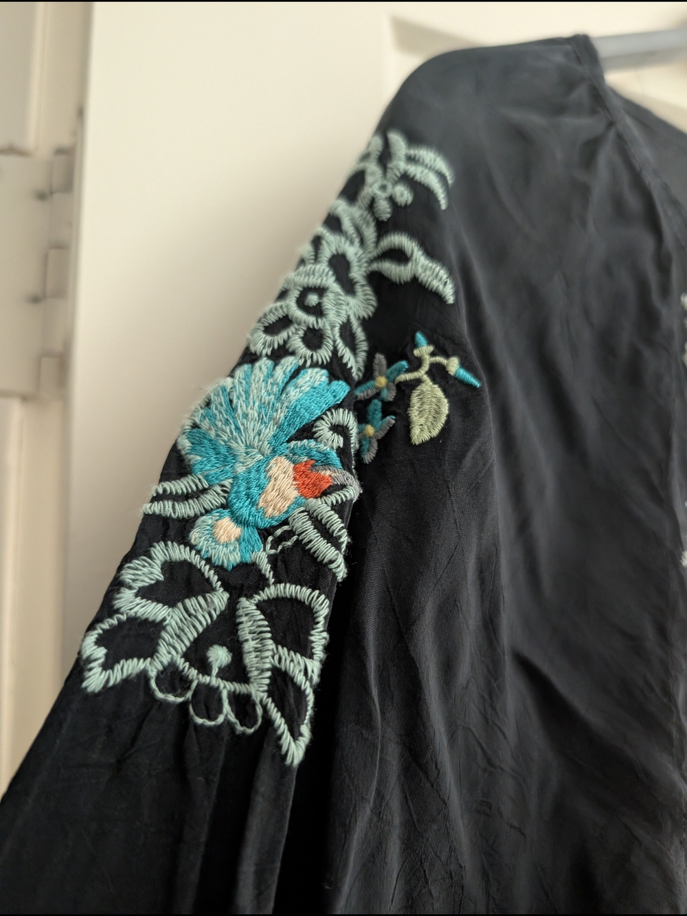 Johnny Was Black Tunic with Multicolor Floral Bird Embroidery Size S - Picture 4 of 8